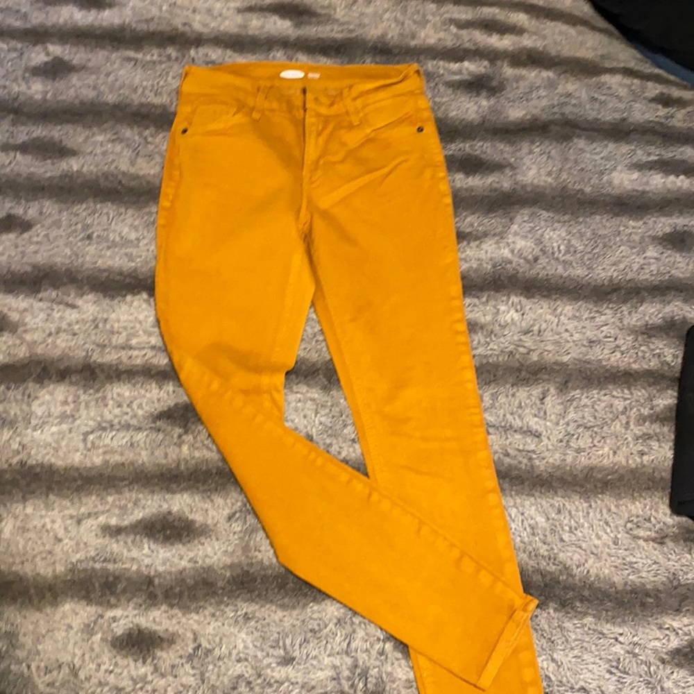 Skinny jeans